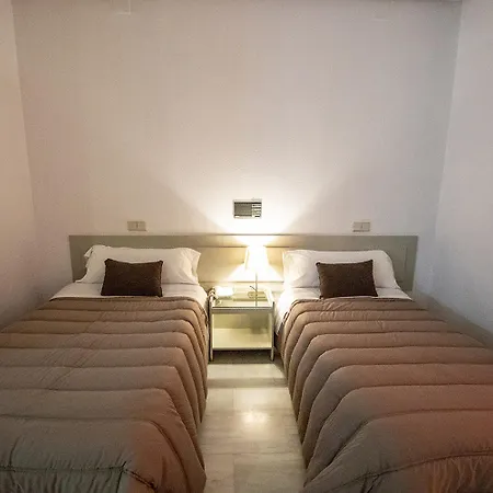Hospedium Simón Apartamento *